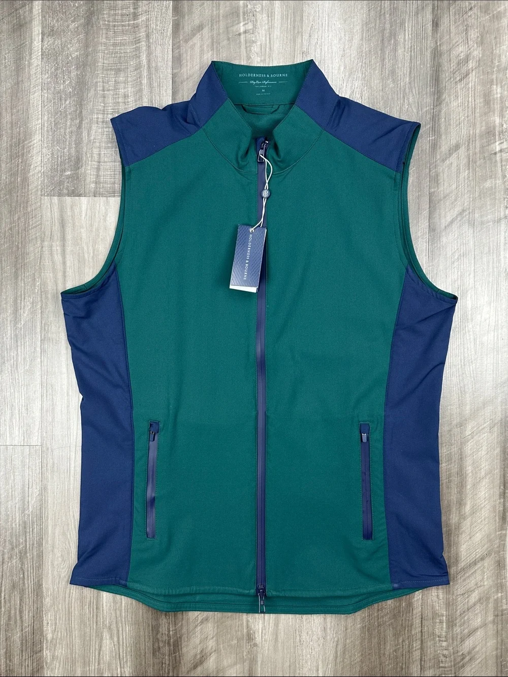 Holderness and Bourne Golf Luxe Pine Tailored Fit The Hayes Vest - Medium